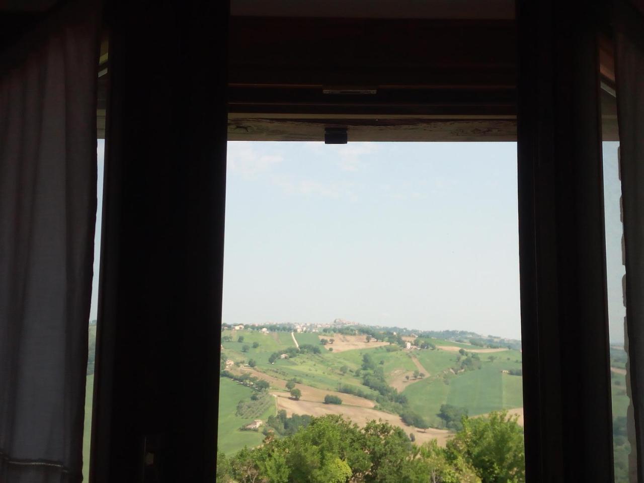 Casale San Martino Agriturismo Bio Sant'Angelo in Pontano Exterior foto